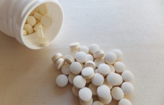 臭い体臭の対策におすすめのサプリ５選と成分チェック