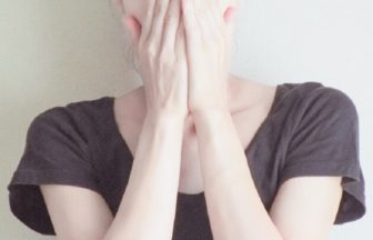 自臭症の自己診断チェックとよくある症例や体験談